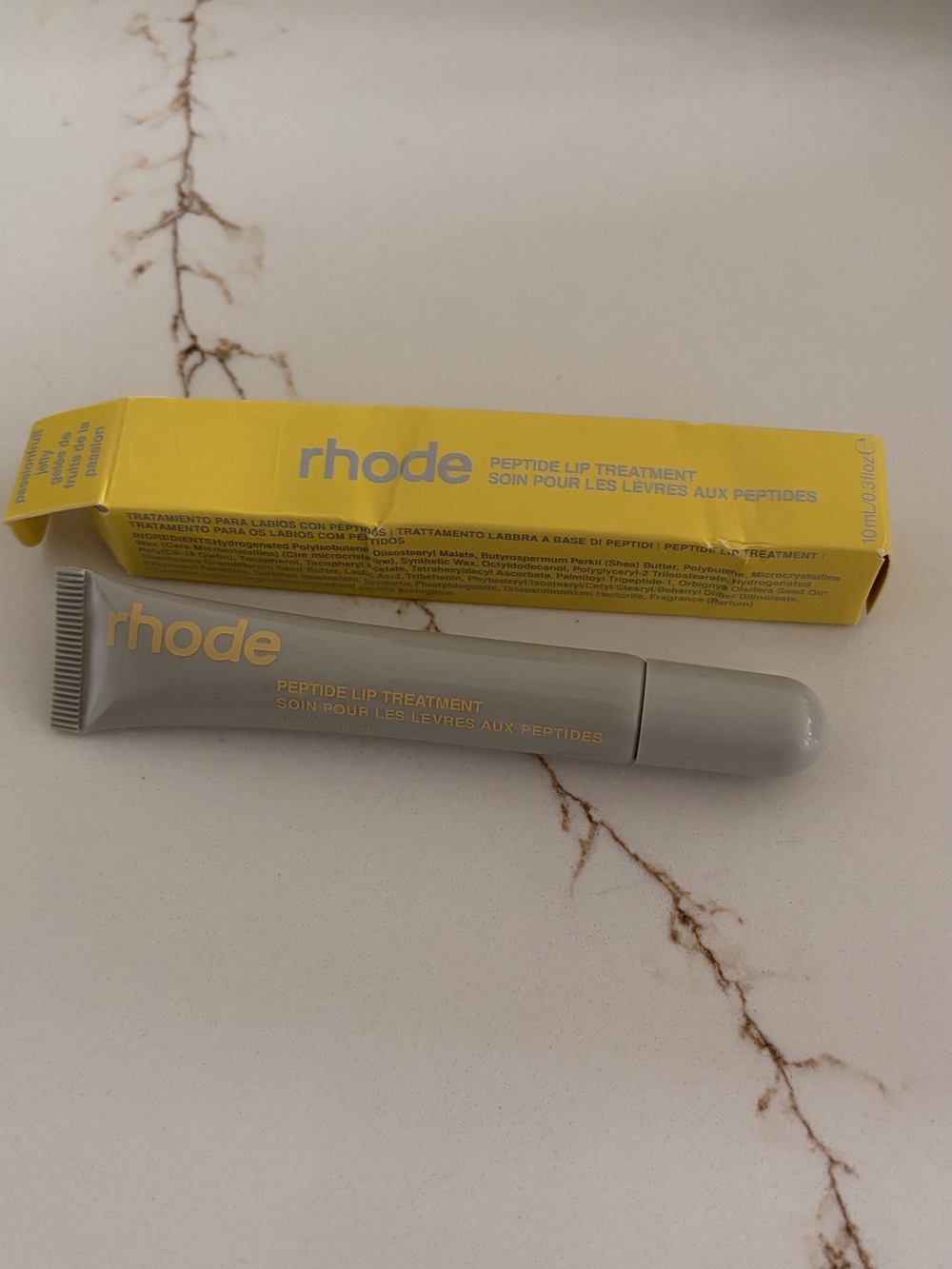 RHODE Peptide Lip Treatment passion fruit jelly